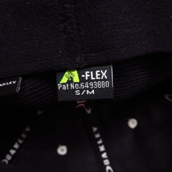 Never Worn Condition American Flag Plastic Logo Navy, White & Red Ball Cap - Picture 8 of 9